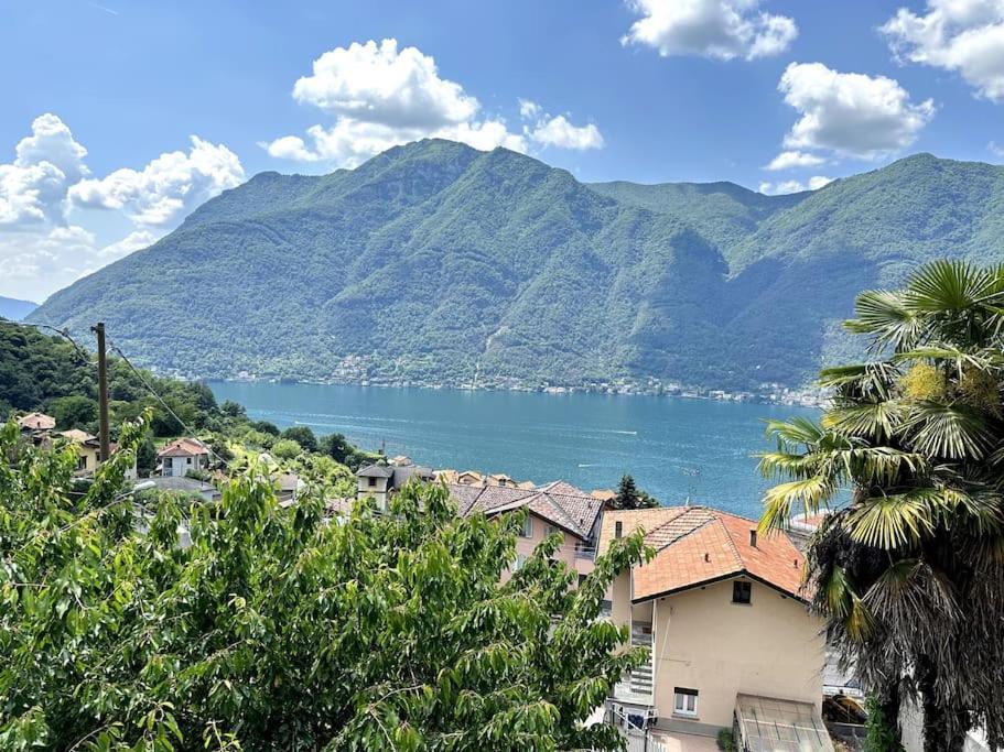 3Br Villetta Con Panoramica Sul Lago Нессо Экстерьер фото