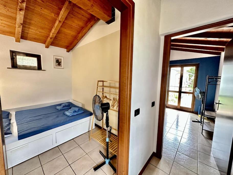 3Br Villetta Con Panoramica Sul Lago Нессо Экстерьер фото