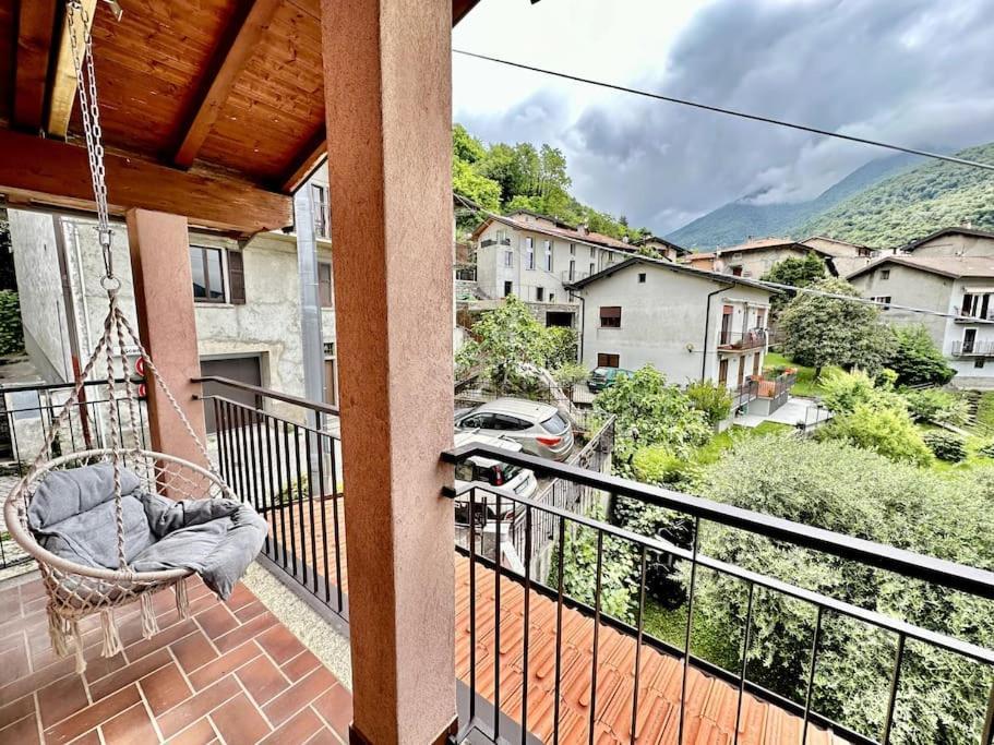 3Br Villetta Con Panoramica Sul Lago Нессо Экстерьер фото
