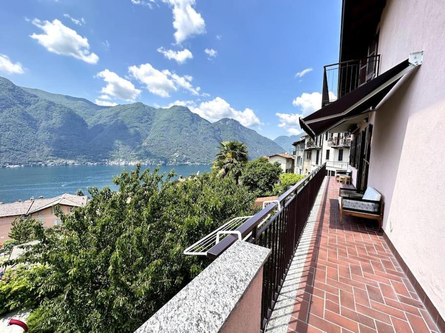 3Br Villetta Con Panoramica Sul Lago Нессо Экстерьер фото